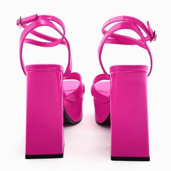 ZARA STRAPPY CHUNKY PLATFORM HEELED SANDALS - Picture 3 of 13